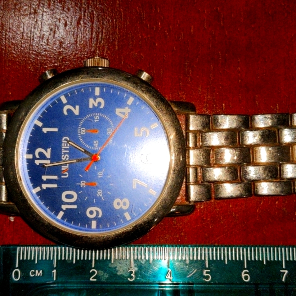 Unlisted Watch